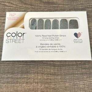Color Street “SoHo-ver It” Nail Polish Strips